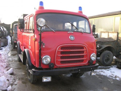 Steyr 680 TLF 2000